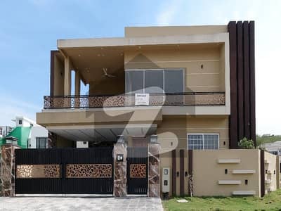 Affordable Corner House Of 1 Kanal Is Available For Sale