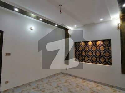 گلشنِِِ راوی ۔ بلاک اے گلشنِ راوی,لاہور میں 3 کمروں کا 10 مرلہ بالائی پورشن 50.0 ہزار میں کرایہ پر دستیاب ہے۔