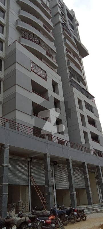 Callachi Cooperative Housing Society Flat Sized 1600 Square Feet For Sale