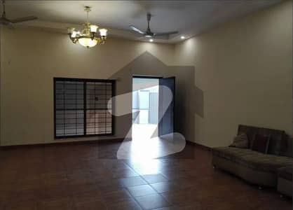 1 Kanal House For Rent For Family And Silent Office (Call Center + Software House)