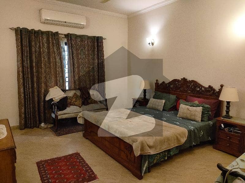 ایڈن سٹی ایڈن,لاہور میں 4 کمروں کا 10 مرلہ مکان 1.25 لاکھ میں کرایہ پر دستیاب ہے۔