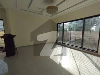 1 Kanal Golf & Lake View Modern House With High Security Available For Rent In Prime Location Of Dha Raya