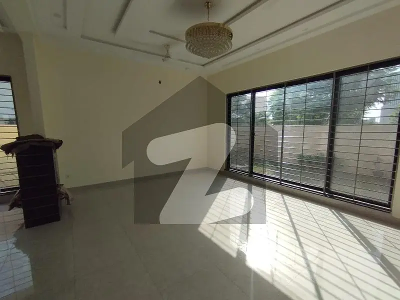 1 Kanal Golf & Lake View Modern House With High Security Available For Rent In Prime Location Of Dha Raya