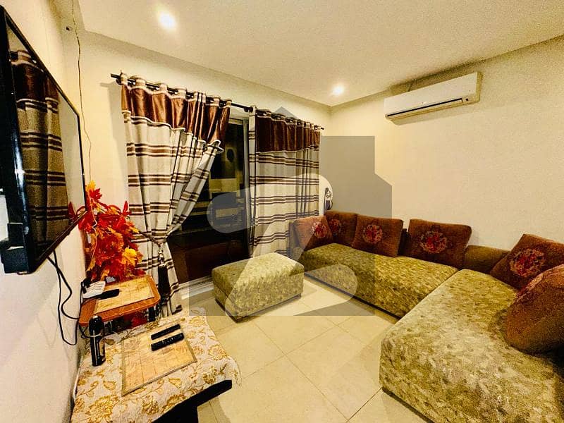 One Bedroom Fully Furnished Luxury Apartment For Rent in Bahria Town Phase 8, "Bahria Heights IV (6)".
