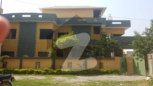 بہارہ کھوہ اسلام آباد میں 11 کمروں کا 1 کنال مکان 7.5 کروڑ میں برائے فروخت۔