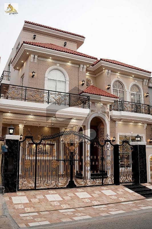10 Marla Beautifully Designed Triple Storey Spanish House For Sale At Wapda Town Lahore