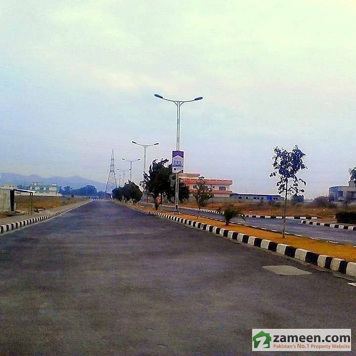 Multi Residencia Block D 5 Kanal Farm House Plot For Sale Multi