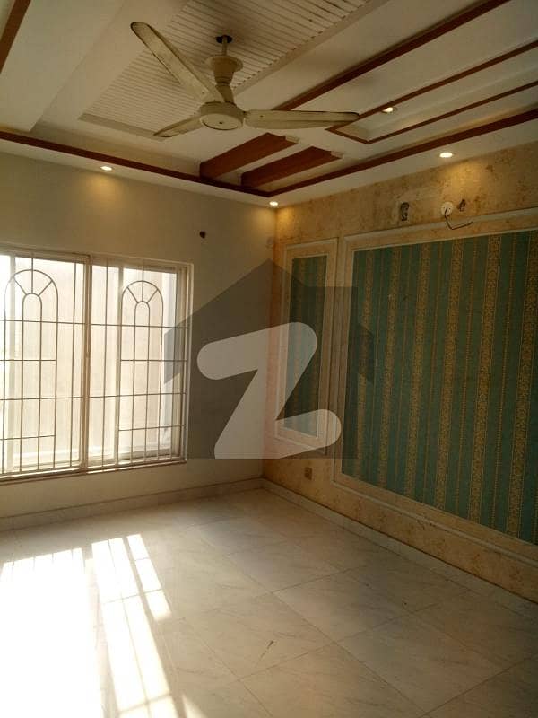لیک سٹی - سیکٹر ایم-7بی لیک سٹی,رائیونڈ روڈ,لاہور میں 4 کمروں کا 5 مرلہ مکان 75.0 ہزار میں کرایہ پر دستیاب ہے۔