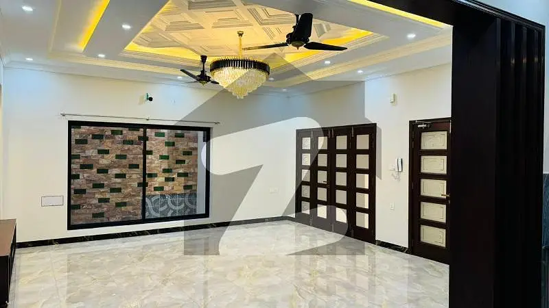 8 Marla Luxury House For Rent In Jeewan City