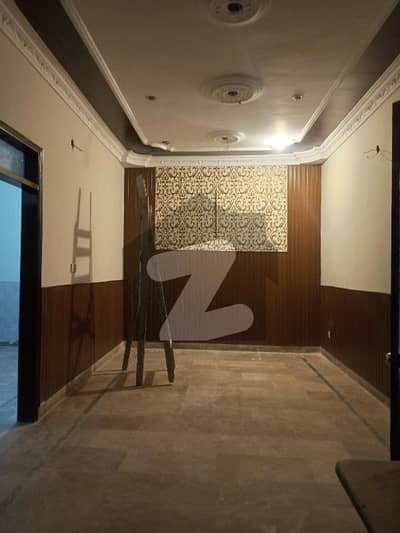 Ground floor Available for rent block 1 gulistan e jauhar 2bed dd
