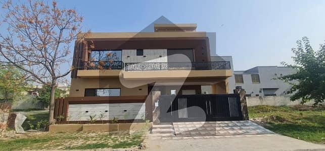 10 Marla Brand New House for Sale in Nasheman-e-iqbal Phase 2