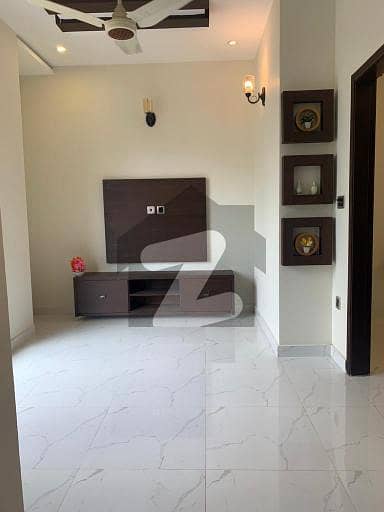 1 bedroom apparment for sale in 3 year plan per month 25000