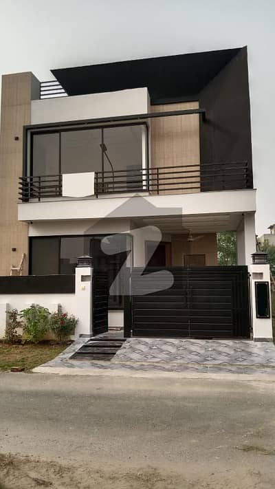 5 Marla Modern Designer Villa Near To Commercial For Sale In DHA 9 Town Lahore