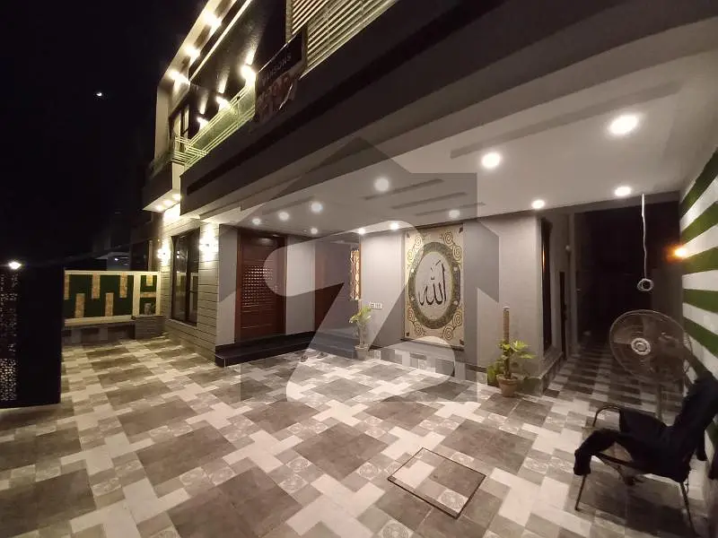 10 Marla Residential House For Sale In Nishtar Block Bahria Town Lahore