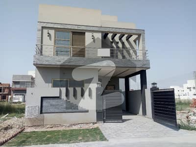5 MARLA HOUSE DOUBLE STOREY B BLOCK IN SUITABLE PRICE
