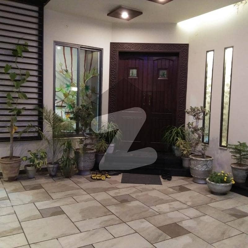 10 Marla House For Sale In Wapda Town Phase 2