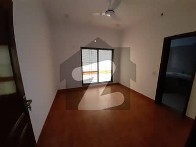 "A One 10 Marla House For Rent In DHA Raya, Pakistan"