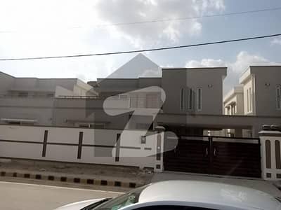 فالکن کمپلیکس نیوملیر ملیر,کراچی میں 4 کمروں کا 14 مرلہ مکان 8.05 کروڑ میں برائے فروخت۔