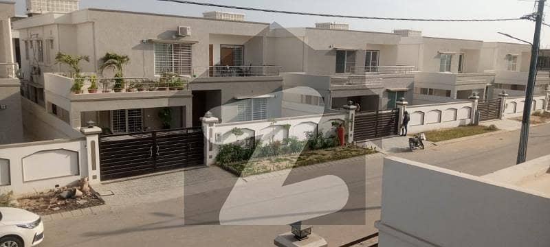 فالکن کمپلیکس نیوملیر ملیر,کراچی میں 5 کمروں کا 1 کنال مکان 10.75 کروڑ میں برائے فروخت۔