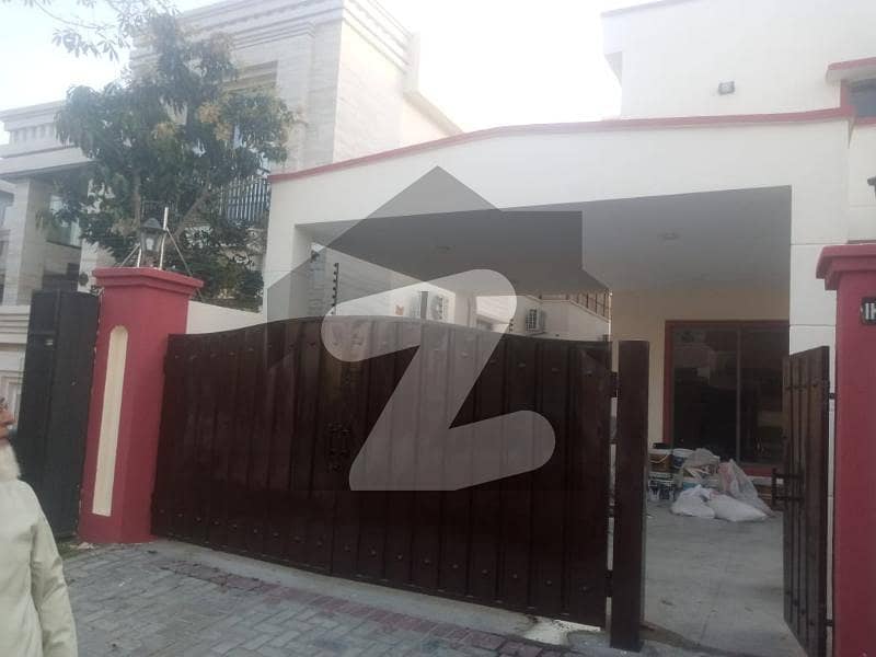 پی اے ایف فالکن کمپلیکس گلبرگ,لاہور میں 5 کمروں کا 1 کنال مکان 12.3 کروڑ میں برائے فروخت۔