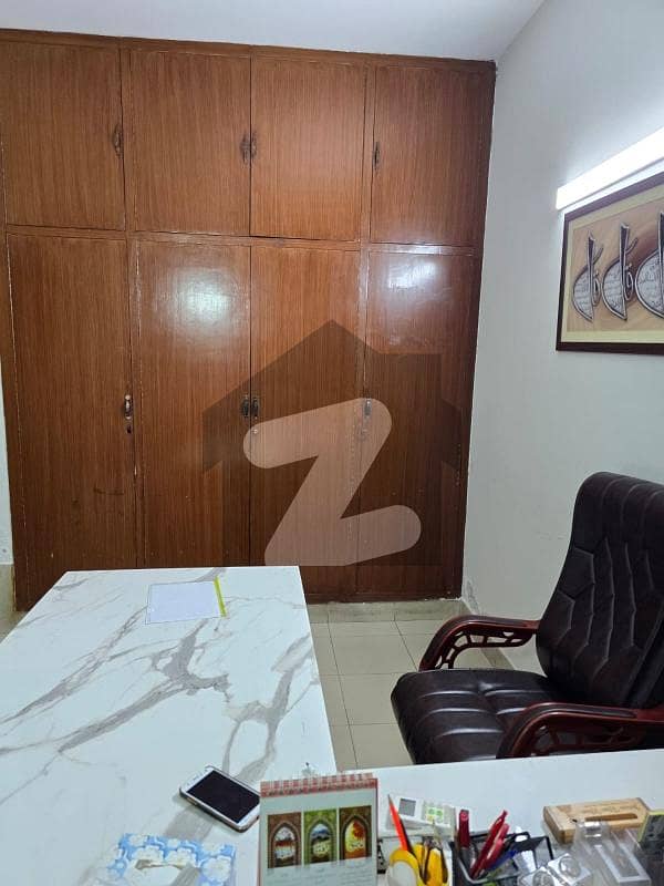 1 Kanal Used House available for rent in Usman block, New garden Town