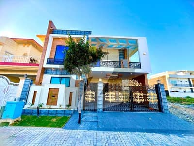 10 MARLA LUXURY BRAND NEW HOUSE FOR SALE TOP CITY 1 ISLAMABAD ALL FACILITY AVAILABLE