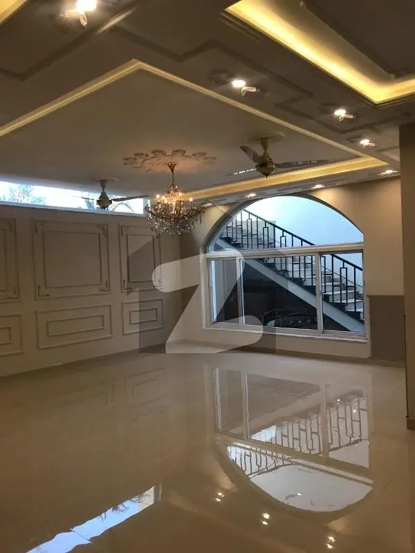 bahria enclave sector C3 22 Marla basement available for rent and sollar installed