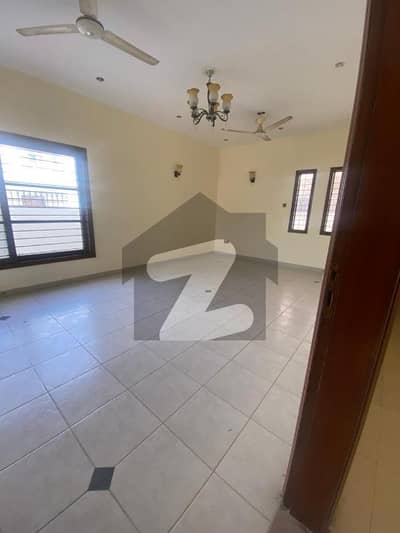 Bungalow Available For Rent Dha Phase 4