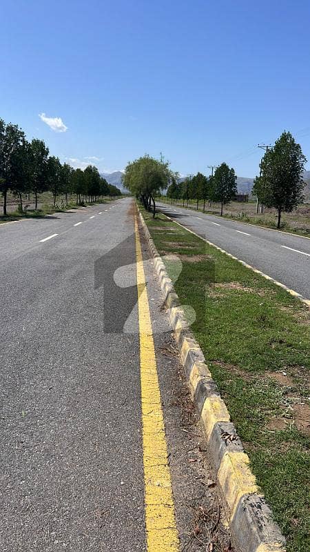 ریگی ماڈل ٹاؤن فیز 3 ریگی ماڈل ٹاؤن,پشاور میں 1 کنال رہائشی پلاٹ 2.2 کروڑ میں برائے فروخت۔