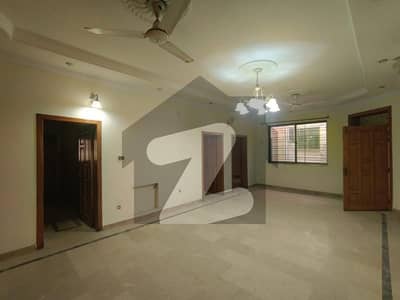 Fully Renovated 40x80 Upper Portion Available on For Rent Ideally located In I-8 Sector