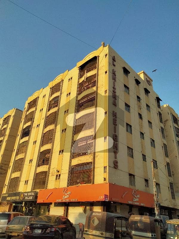 گلستانِِ جوہر ۔ بلاک اے 3 گلستانِ جوہر,کراچی میں 2 کمروں کا 4 مرلہ فلیٹ 1.2 کروڑ میں برائے فروخت۔
