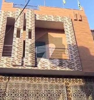 کینال روڈ فیصل آباد میں 4 کمروں کا 5 مرلہ مکان 60.0 ہزار میں کرایہ پر دستیاب ہے۔