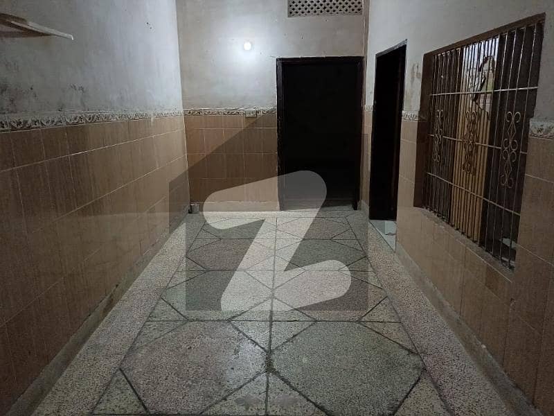 5 Marla Ground Portion Available For Rent Mian Park Society