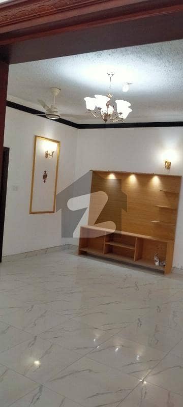 ڈی ایچ اے فیز 1 ڈی ایچ اے ڈیفینس,کراچی میں 4 کمروں کا 5 مرلہ مکان 4.0 کروڑ میں برائے فروخت۔