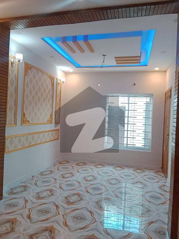 الاحمد گارڈن ہاوسنگ سکیم جی ٹی روڈ,لاہور میں 6 کمروں کا 5 مرلہ مکان 1.55 کروڑ میں برائے فروخت۔