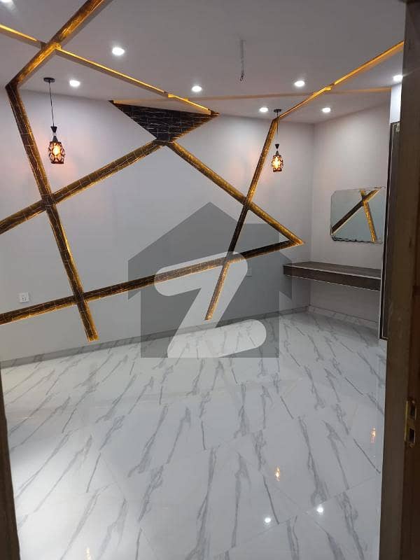 ماڈل سٹی ون کینال روڈ,فیصل آباد میں 3 کمروں کا 4 مرلہ مکان 1.65 کروڑ میں برائے فروخت۔