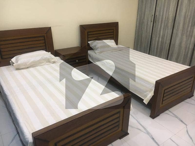 1 bed furnished student job waly dha phase 5 m block