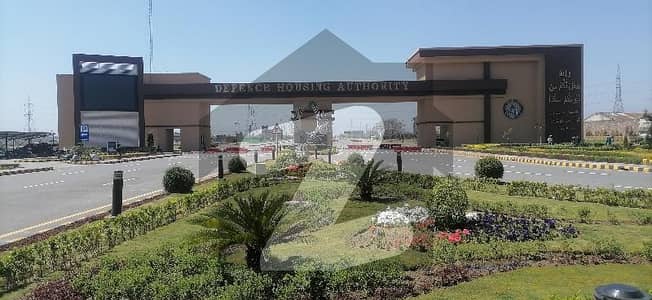 Prime Location 8 Marla Residential Plot In Gujranwala Is Available For sale