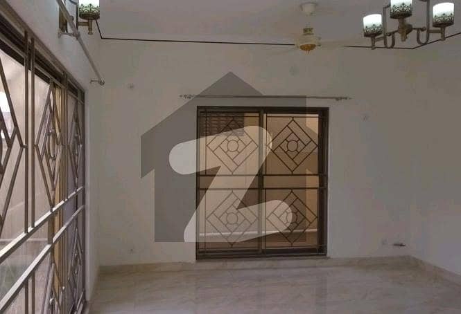 House Of 17 Marla Available For Sale In Askari 10 - Sector F
