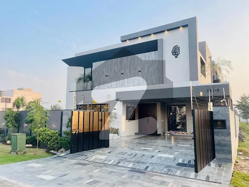 1 Kanal Lavish House For Sale in Phase 7 DHA Lahore