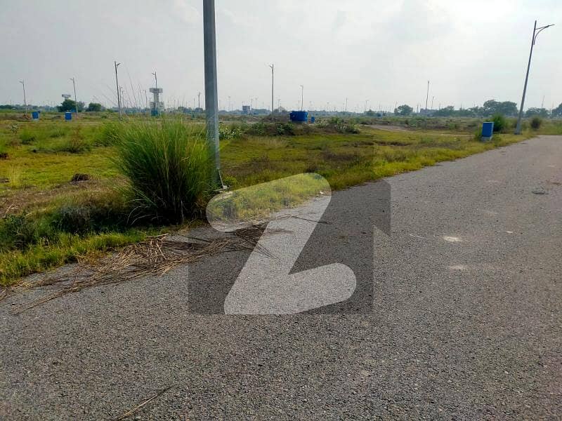 05 Marla Possession Plot For Sale Block-Z4 DHA Phase 8 IVY Green