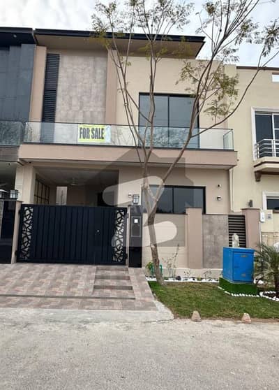 5 Marla Luxury Modern Brand New House In DHA Phase 9 Town For Sale