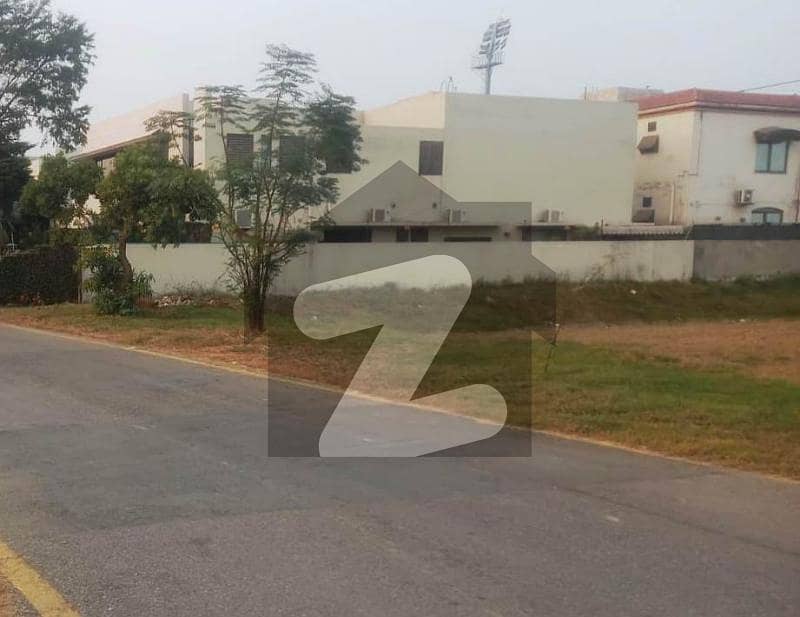 23 Marla Top Location Plot No- 1013 Block Y Phase 7 DHA Lahore For Urgent Sale