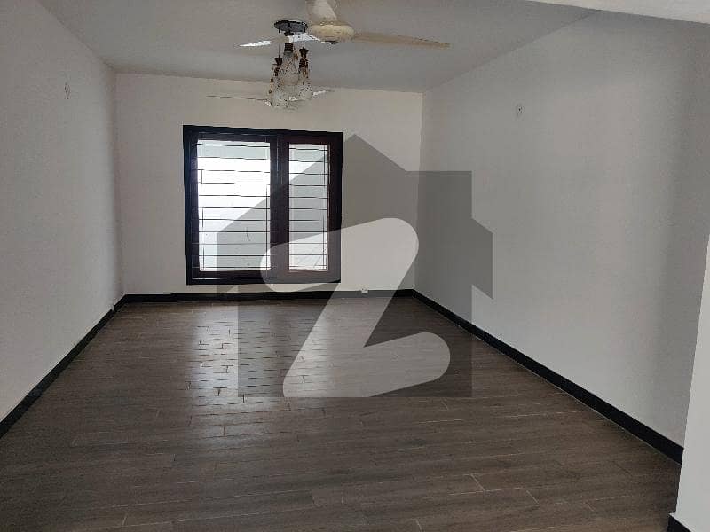 300 Yards Bungalow Available For Rent
DHA Phase4