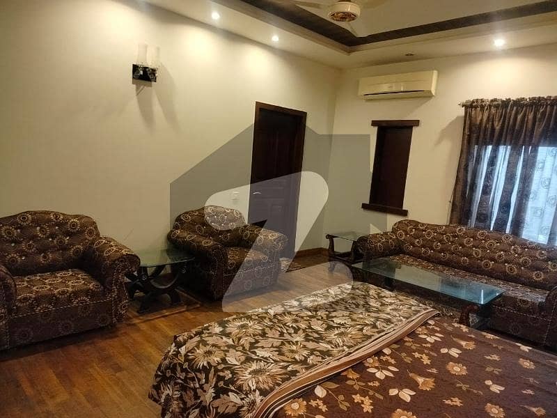 ڈی ایچ اے فیز 5 ڈیفنس (ڈی ایچ اے),لاہور میں 4 کمروں کا 1 کنال مکان 4.5 لاکھ میں کرایہ پر دستیاب ہے۔