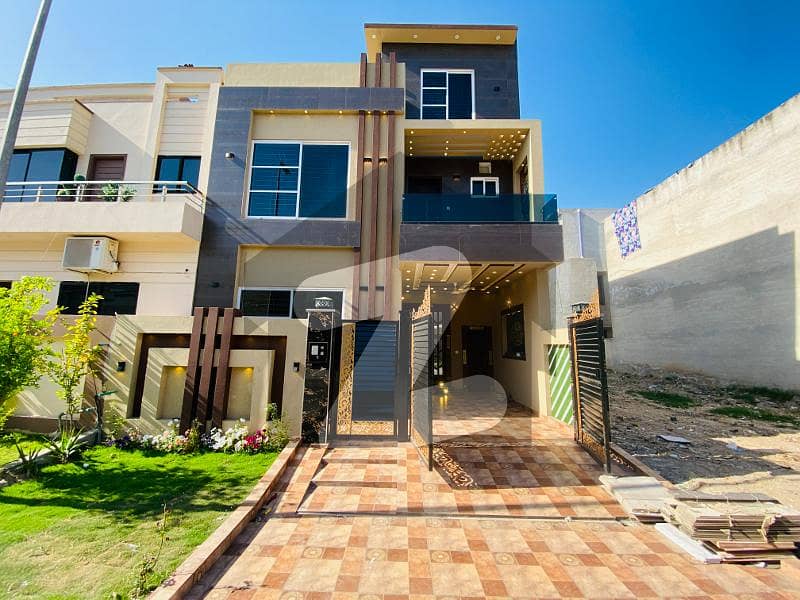 Brilliant House 5 Marla In FF Block Prime Location For Sale Phase Wafi Citi