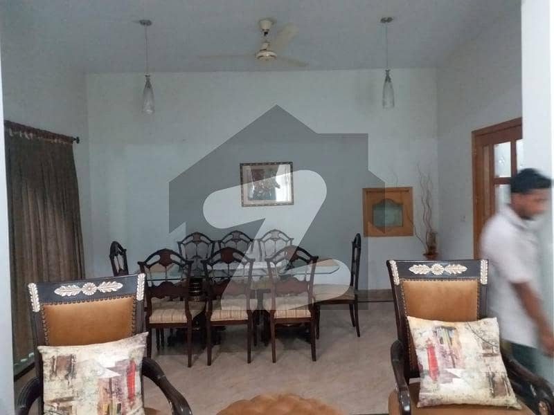 1 Kanal Slightly Use Double Unit Beautiful Bungalow For Sale In Khuda Baksh Colony New Airport Road Lahore