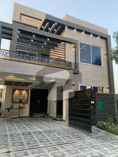 8 Marla Brand New Luxury House For Sale Bahria Orchard