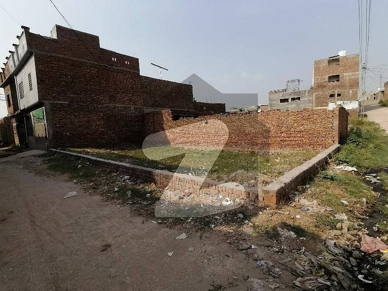 اشرف کالونی راولپنڈی میں 5 مرلہ رہائشی پلاٹ 40.0 لاکھ میں برائے فروخت۔