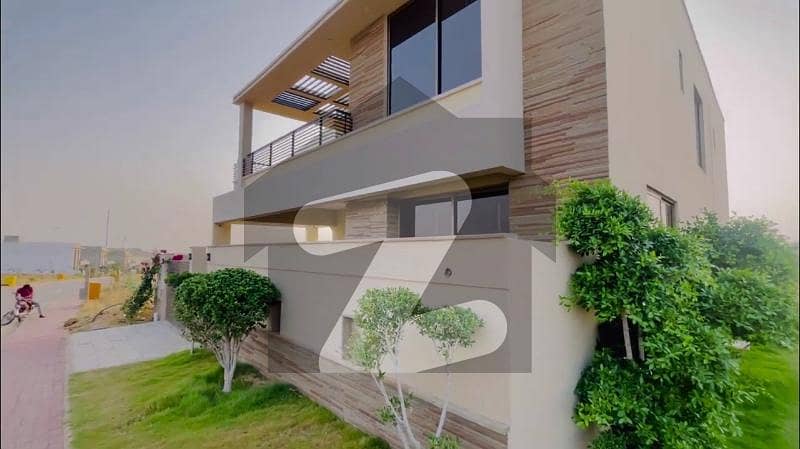 272sq yd Ready to Move Villa in Precinct-1 0.5km from main entrance. A-One Construction Standard 5Bed Drawing Dining Lounge